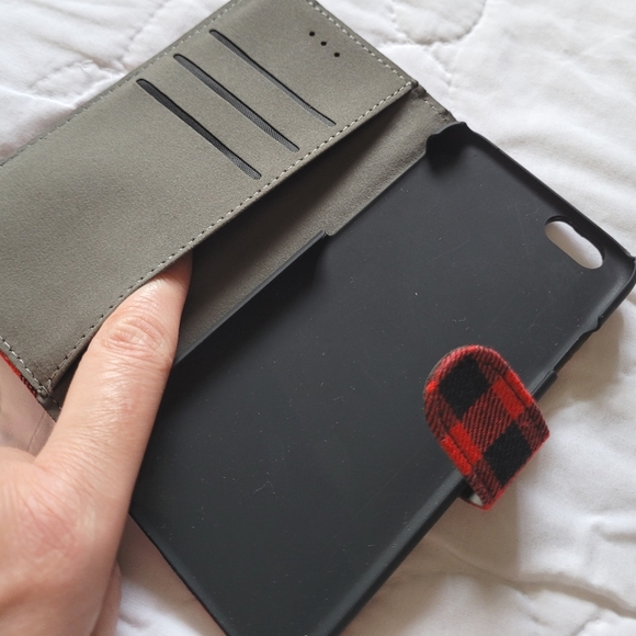 2/$15 ๐ผ Roots iPhone 6 & 6s Case - Picture 6 of 7